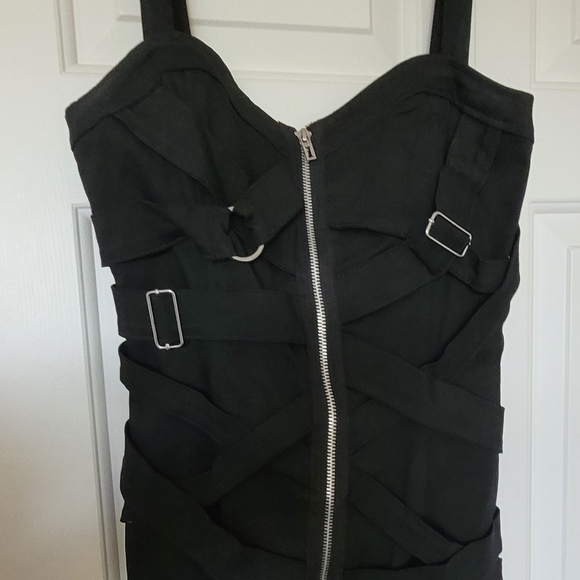 Royal Bones Black Mini Bodycon Dress Sweetheart Neckline - Picture 2 of 10